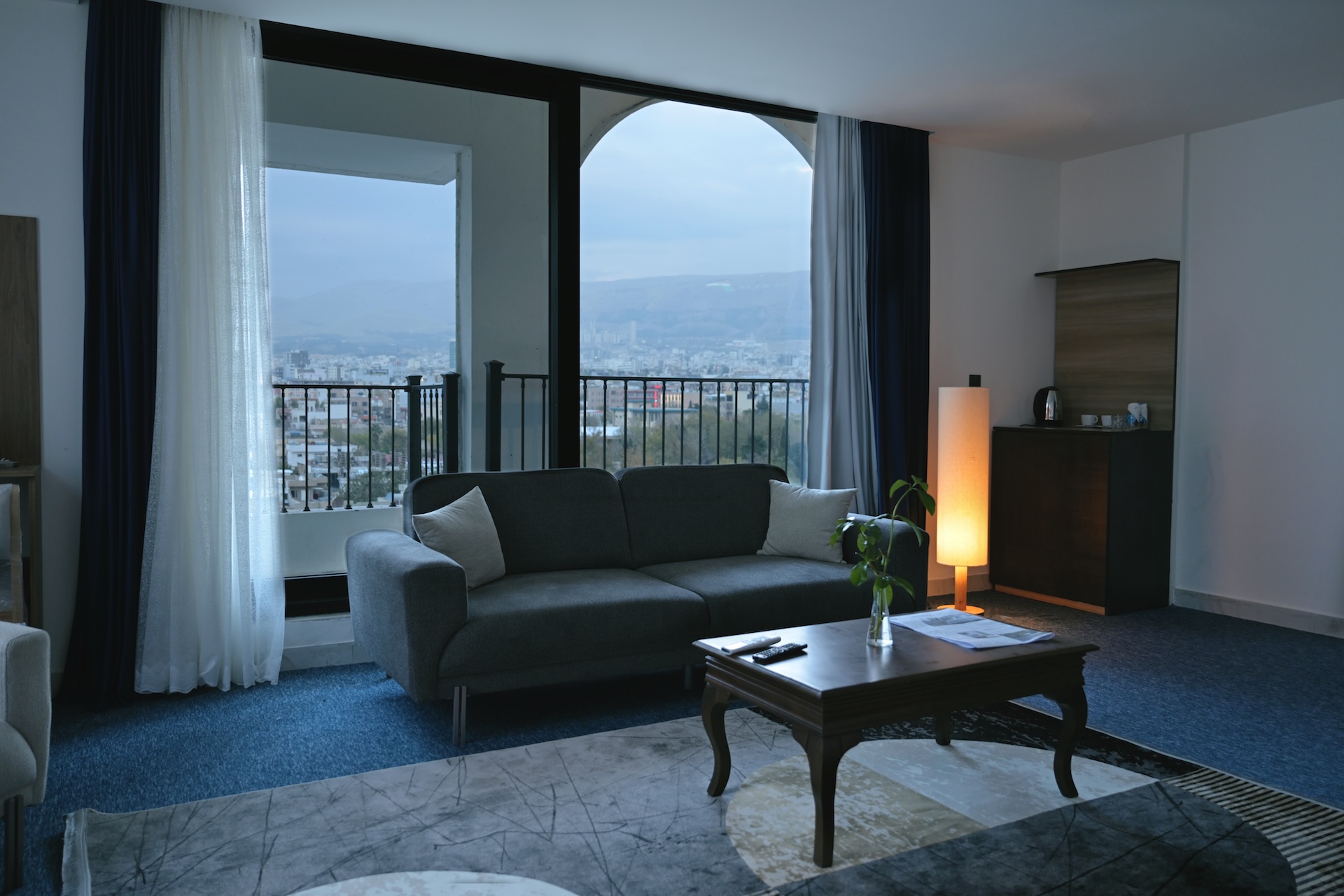 View Lounge Hotel background